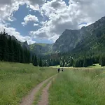 100 M2 - Nabucco With 270 Degree Mountain View, 65 Oled Tv, Netflix, Ps5 Console