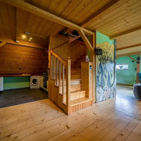 100 M2 - Nabucco With 270 Degree Mountain View, 65 Oled Tv, Netflix, Ps5 Console Appartement