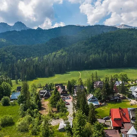 100 M2 - Nabucco With 270 Degree Mountain View, 65 Oled Tv, Netflix, Ps5 Console Apartman